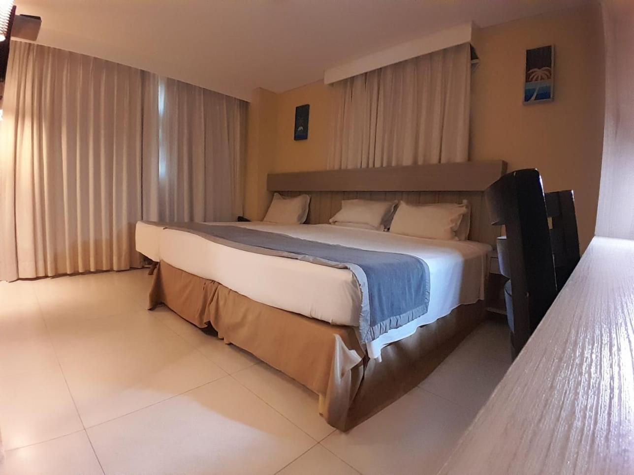 Anai Hotel 热博阿陶 外观 照片