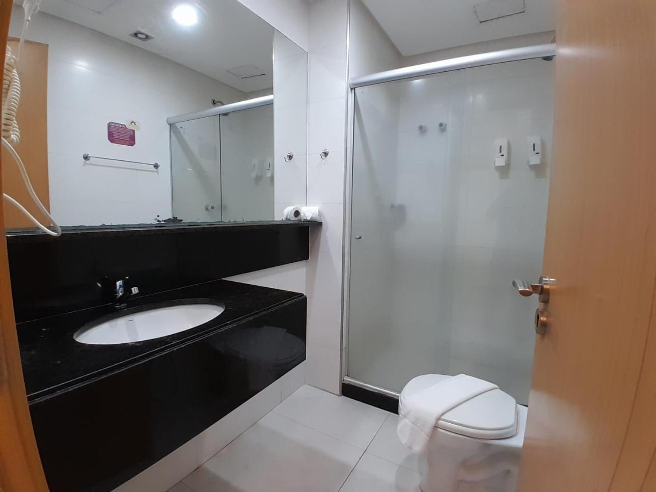 Anai Hotel 热博阿陶 外观 照片